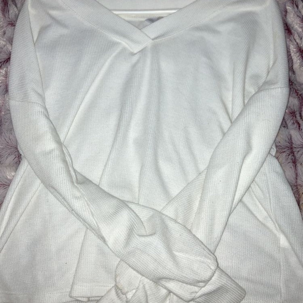 white v neck top